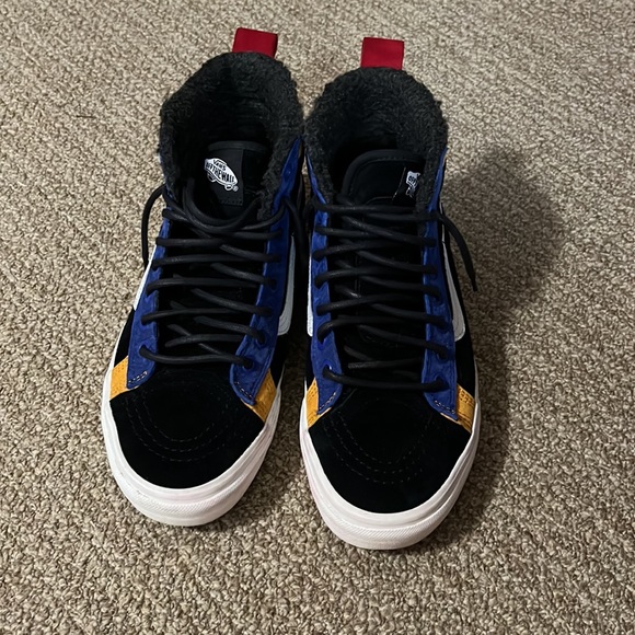 high top vans, 8.5 - Picture 2 of 5